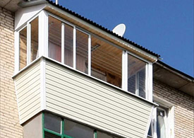 Остекление балконов с крышей - фото 5