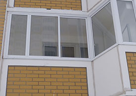 Остекление балкона в домах П-44 - фото 18